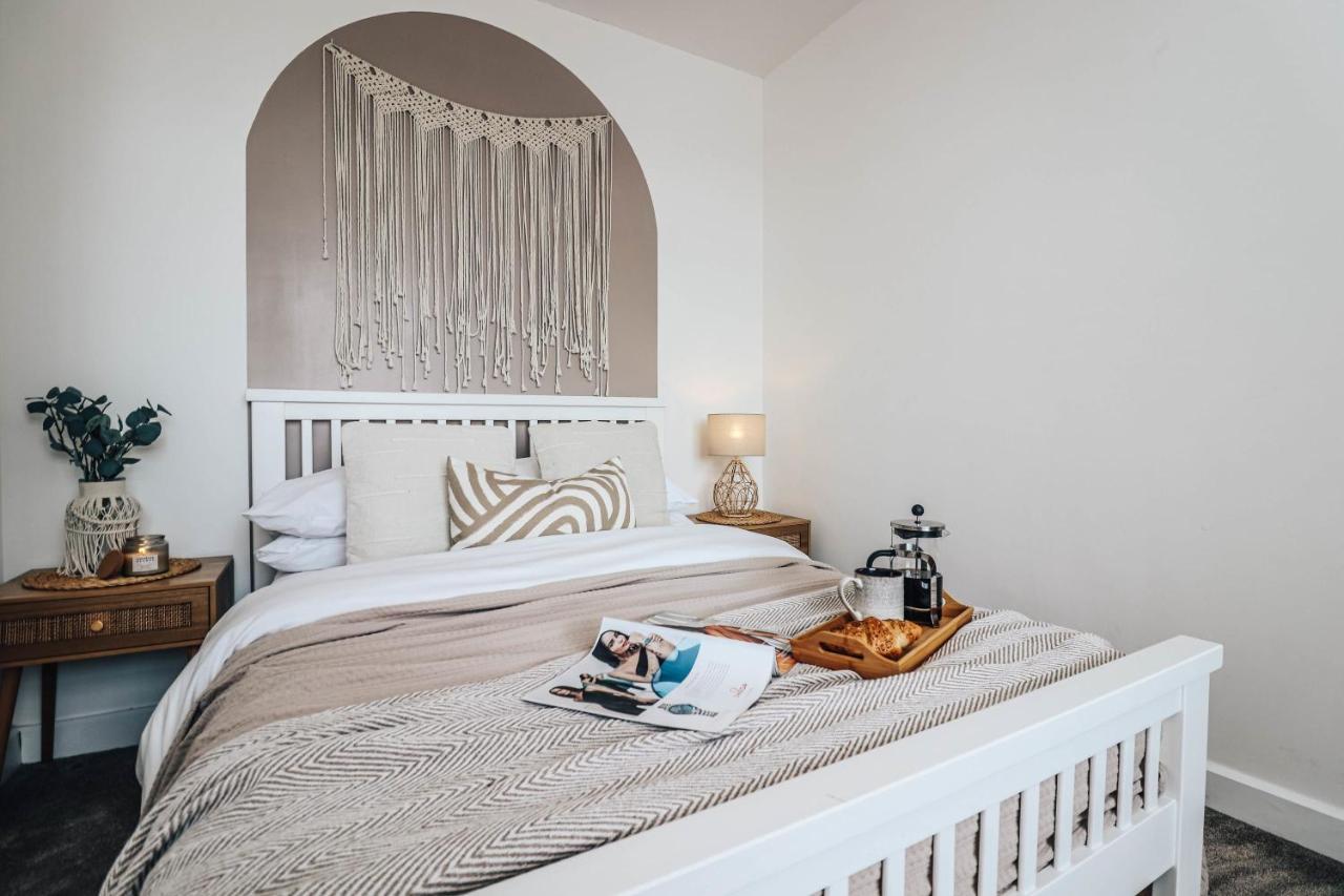 Principality View Apartment Two, By Solace Stays Cardiff Kültér fotó