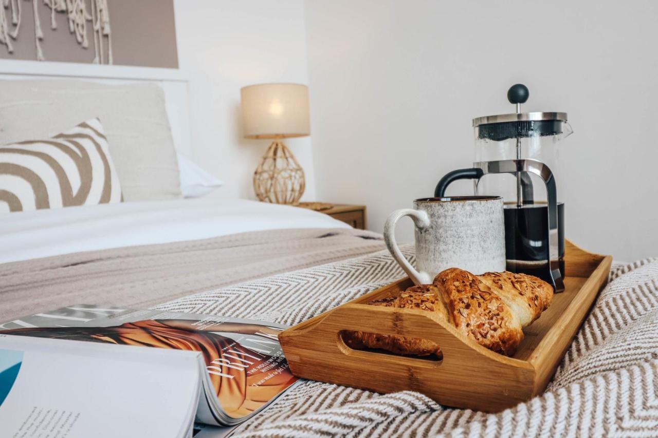 Principality View Apartment Two, By Solace Stays Cardiff Kültér fotó