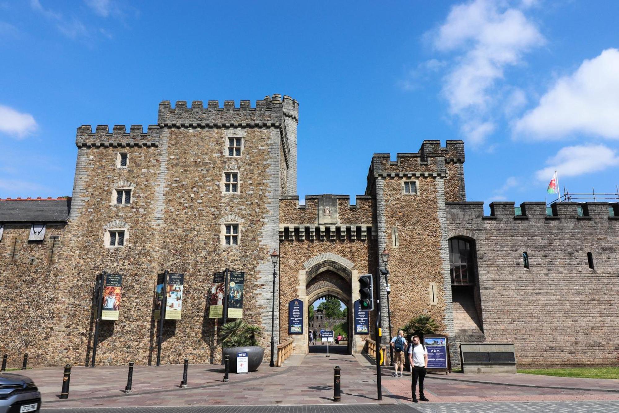 Principality View Apartment Two, By Solace Stays Cardiff Kültér fotó